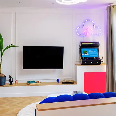 Le Nuage - Hypercentre - Luxe Spa&gaming Appartement *